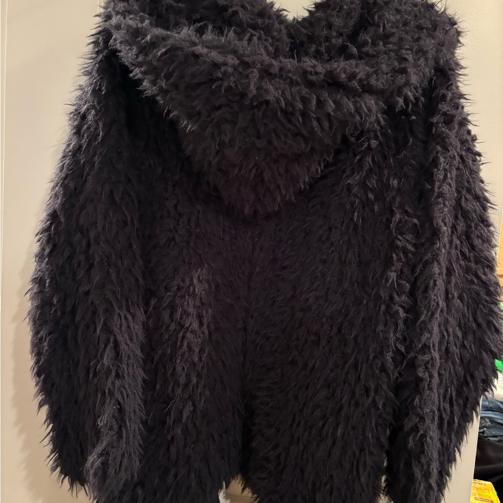 Express Navy Blue Faux Fur Coat with hood and pockets - Picture 4 of 5